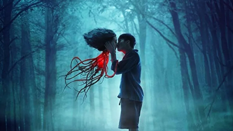 Красу: нечеловеческий поцелуй/krasue: inhuman kiss. Красу: нечеловеческий поцелуй/krasue: inhuman kiss. Красу: нечеловеческий поцелуй/krasue: inhuman kiss. Sang krasue. Нечеловеческий постер.