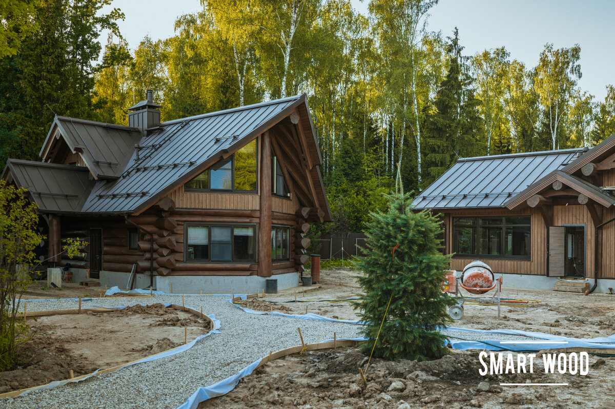 Бревенчатый дом и баня  "Мериот"