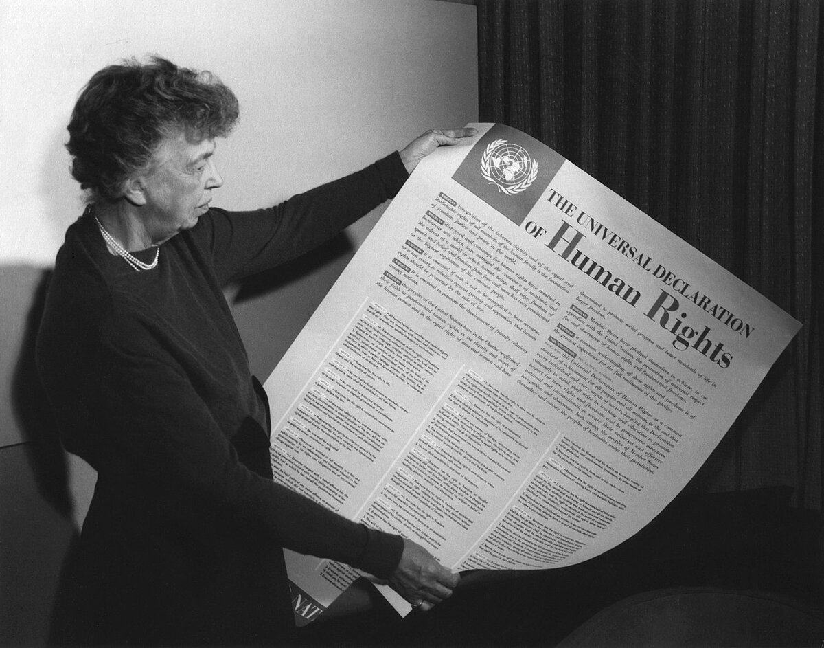 FDR Presidential Library & Museum, CC BY 2.0, via Wikimedia Commons — https://commons.wikimedia.org/wiki/File:Eleanor_Roosevelt_UDHR.jpg