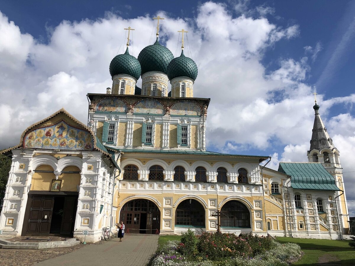 Воскресенский собор тутаев фото