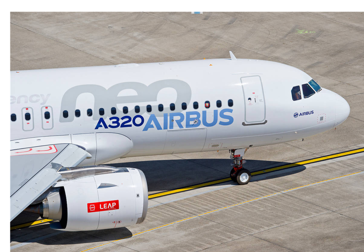 Аэрбас а 320. Airbus a320neo. Аэробус 320 Neo. Airbus a320neo и а320. Airbus Neo a320neo.