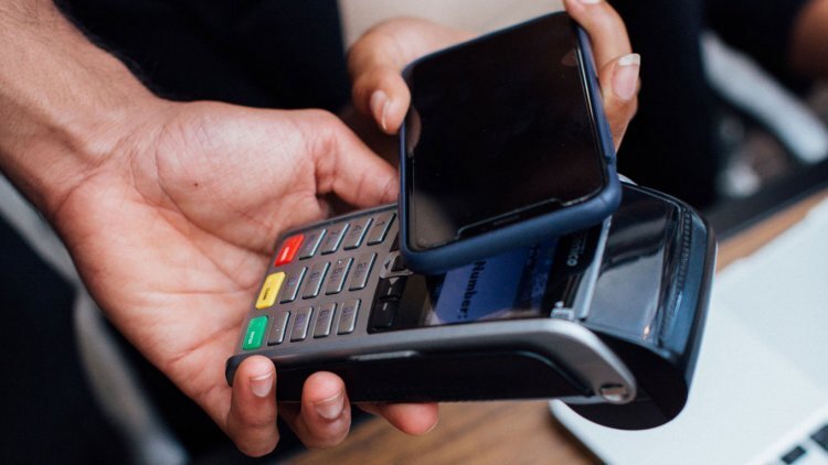 Google Pay больше не будет работать с российскими картами Visa и MasterCard