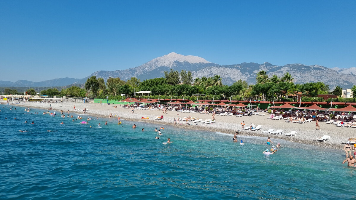 Вид на гору из отеля Limak Limra