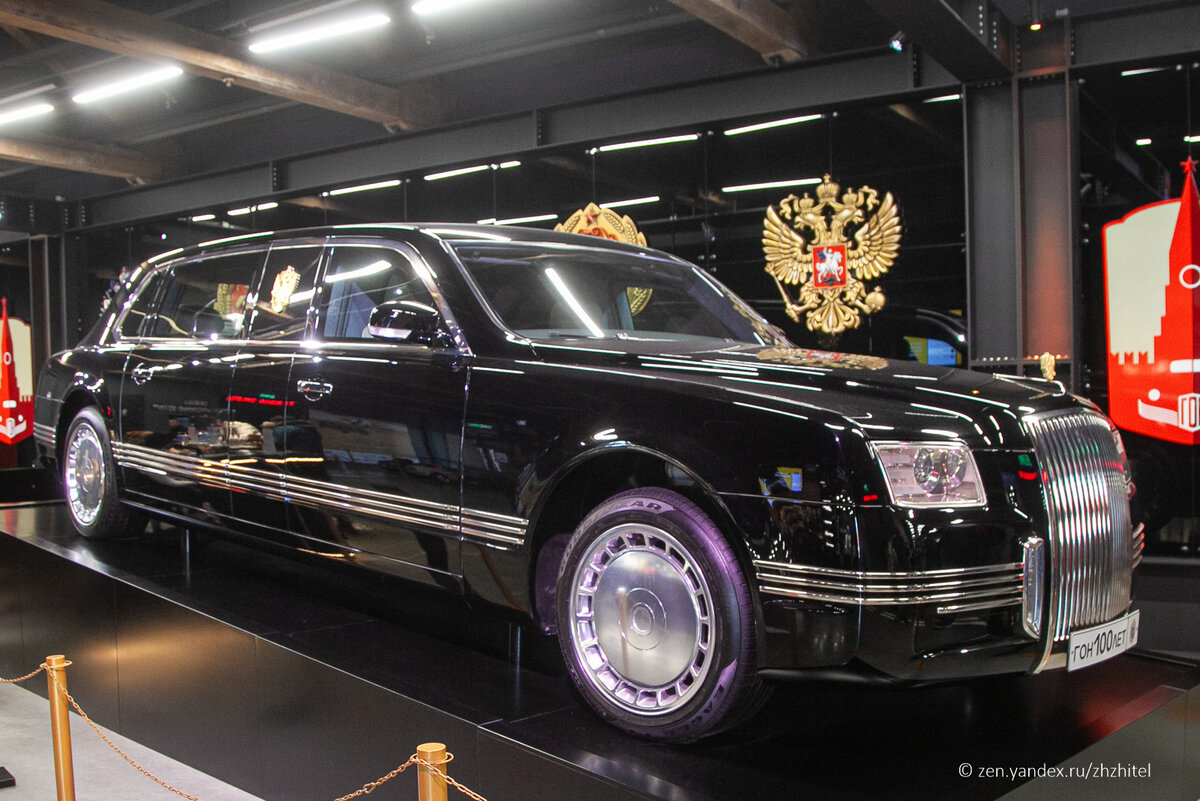 Бронированный автомобиль AURUS из гаража особого назначения