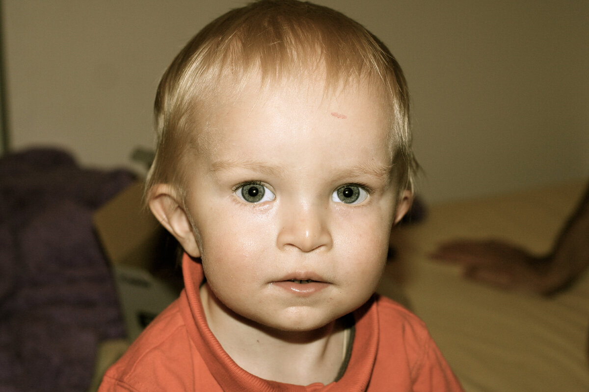 Тут Пете 1 и 10 месяцев