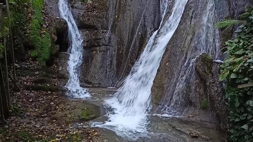 Водопад два брата