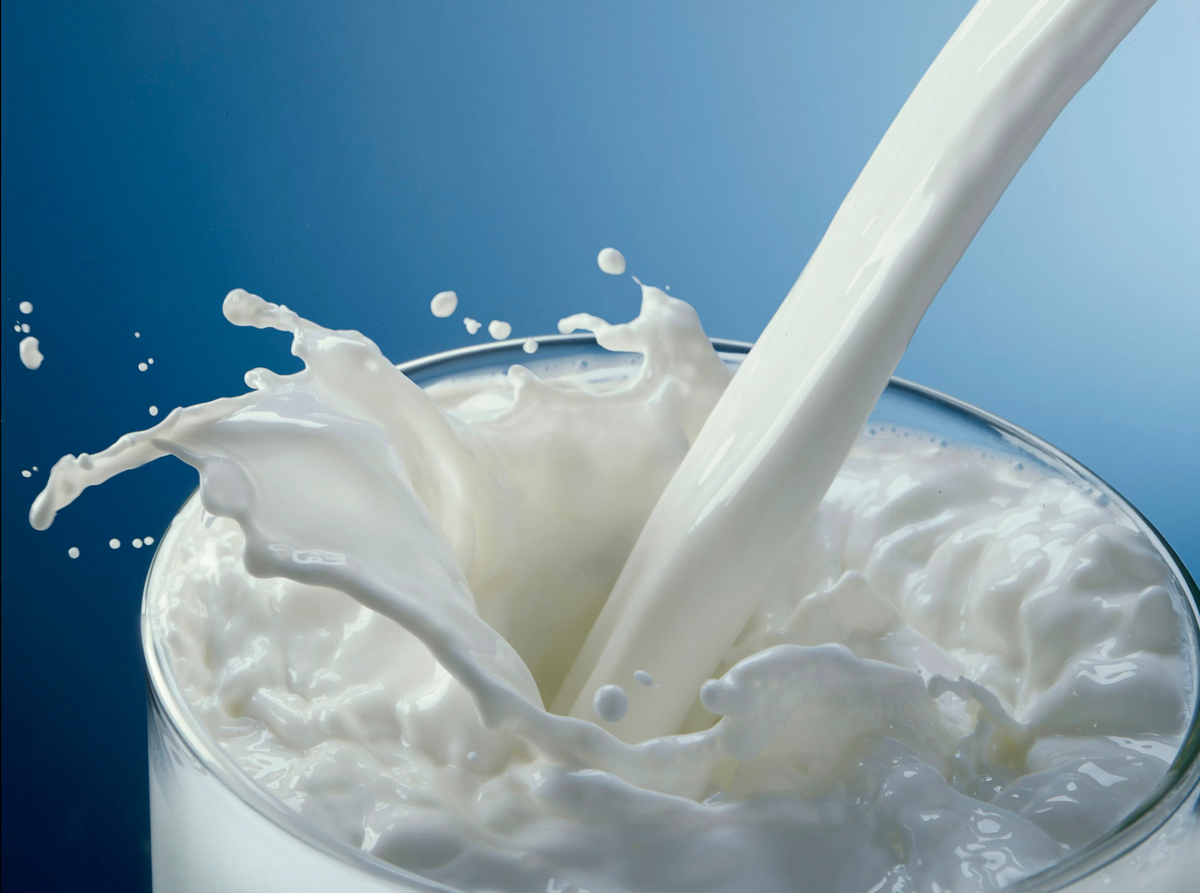 Все продукты можно поделить на 6 групп. Молочка Одна порция молочки — это стандартный стакан 200 мл. 
Понятно, что жирный, сладкий йогурт нельзя так посчитать) 
Творог средней жирности — 50 гр.-2