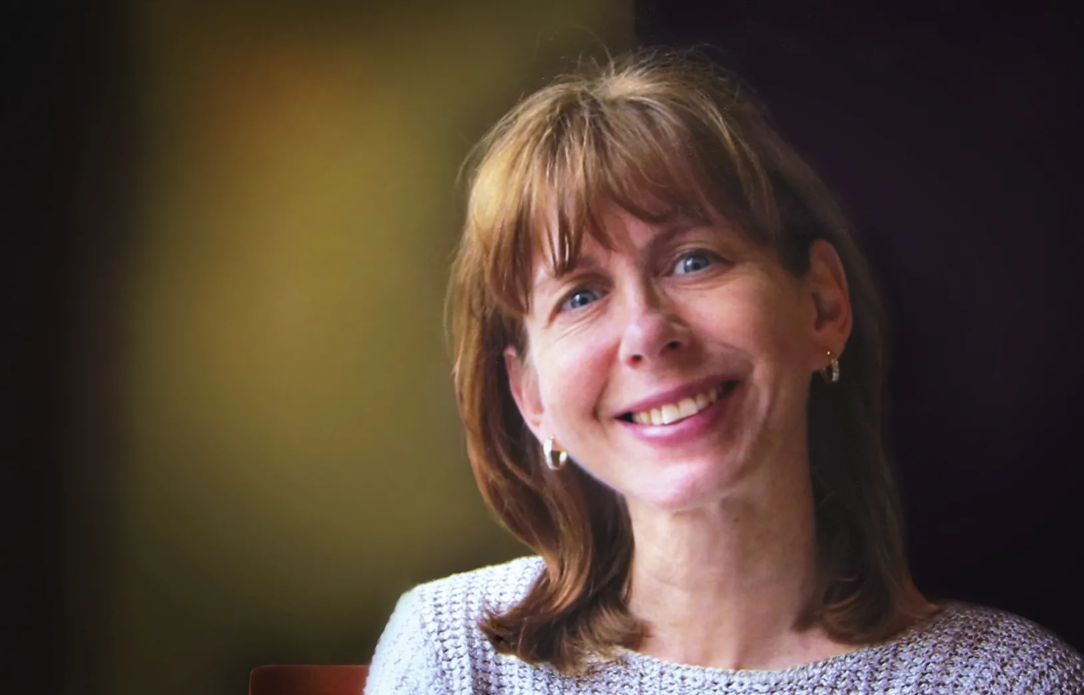 Регина Бретт