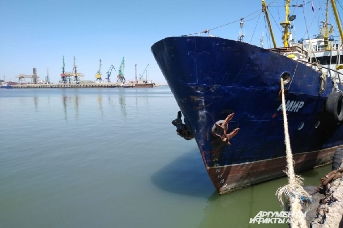    Иллюстративное фото. Махачкалинский морской торговый порт