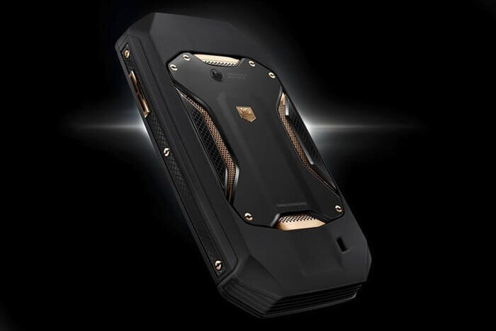 Tag Heuer Racer Prestige Gold Black Rubber and PVD - 289 916 рублей 
