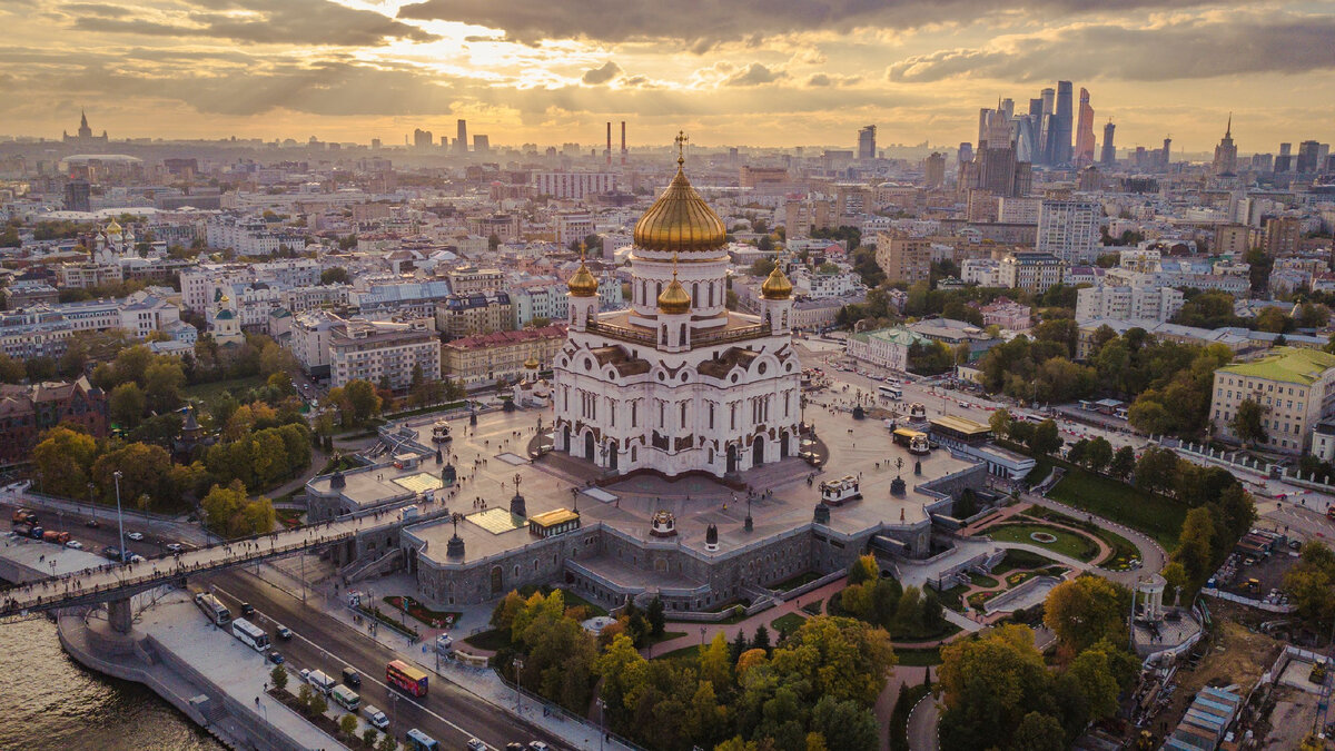 Храм Христа Спасителя и Исаакиевский собор