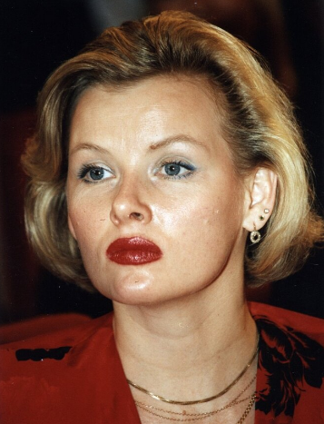 Акулова сейчас фото