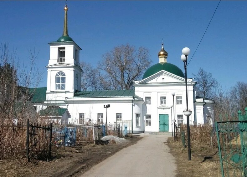 Церковь Димитрия Солунского в Пролетарском районе