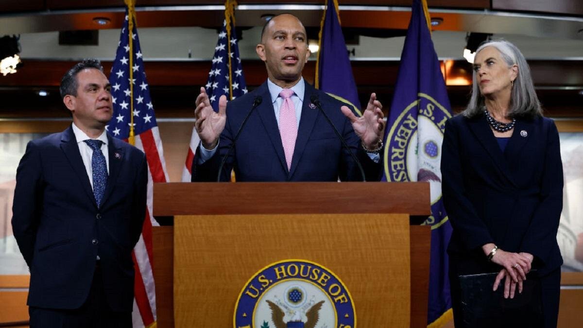    Хаким Джеффрис:Chip Somodevilla/Getty Images