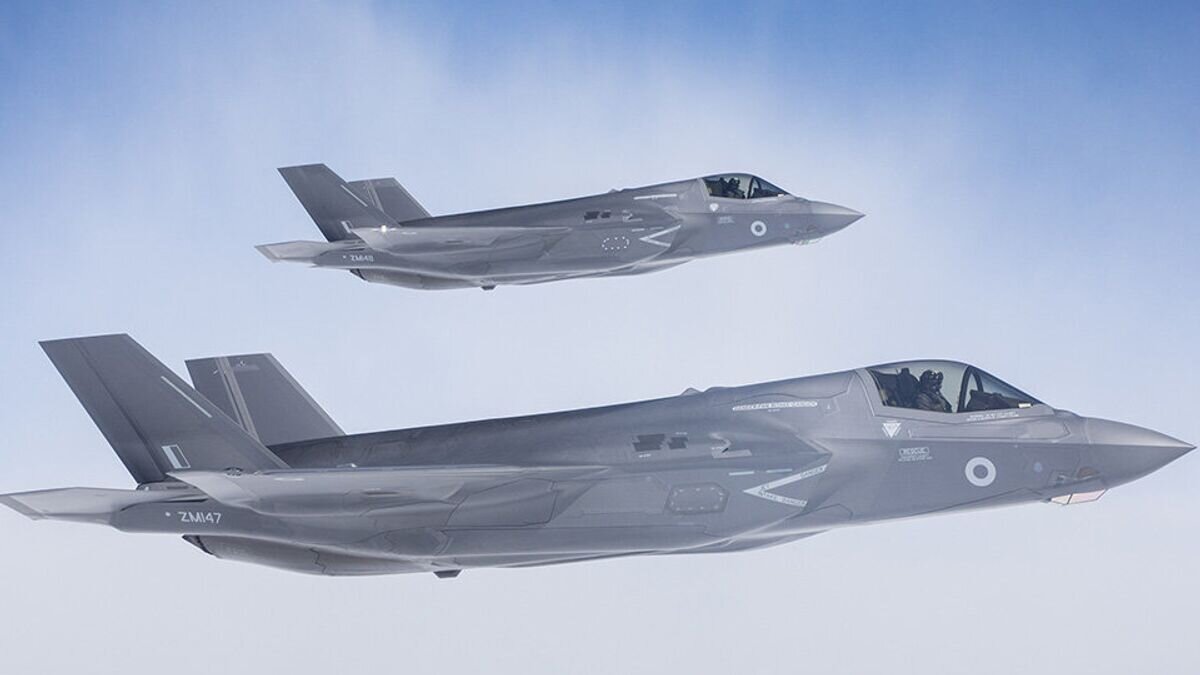    Истребители-бомбардировщики F-35 Lightning© Фото : Ministry of Defence