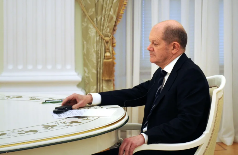 Путин и шольц фото