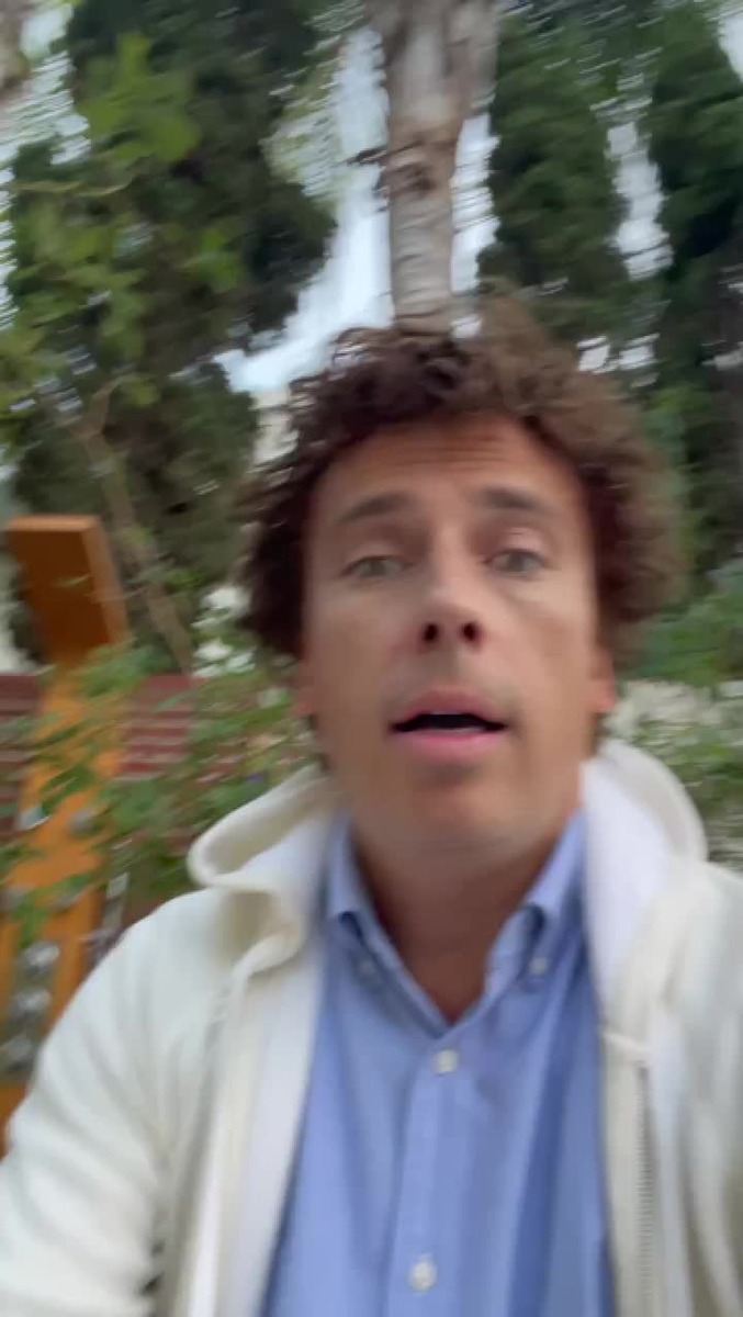    Видеообращение Максима Видео: Инстаграм (запрещен в РФ)