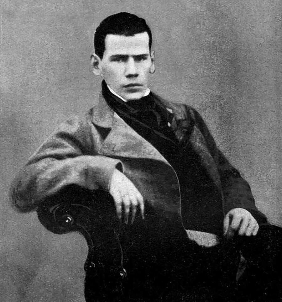 Правда, у него гениальная форма ушей?