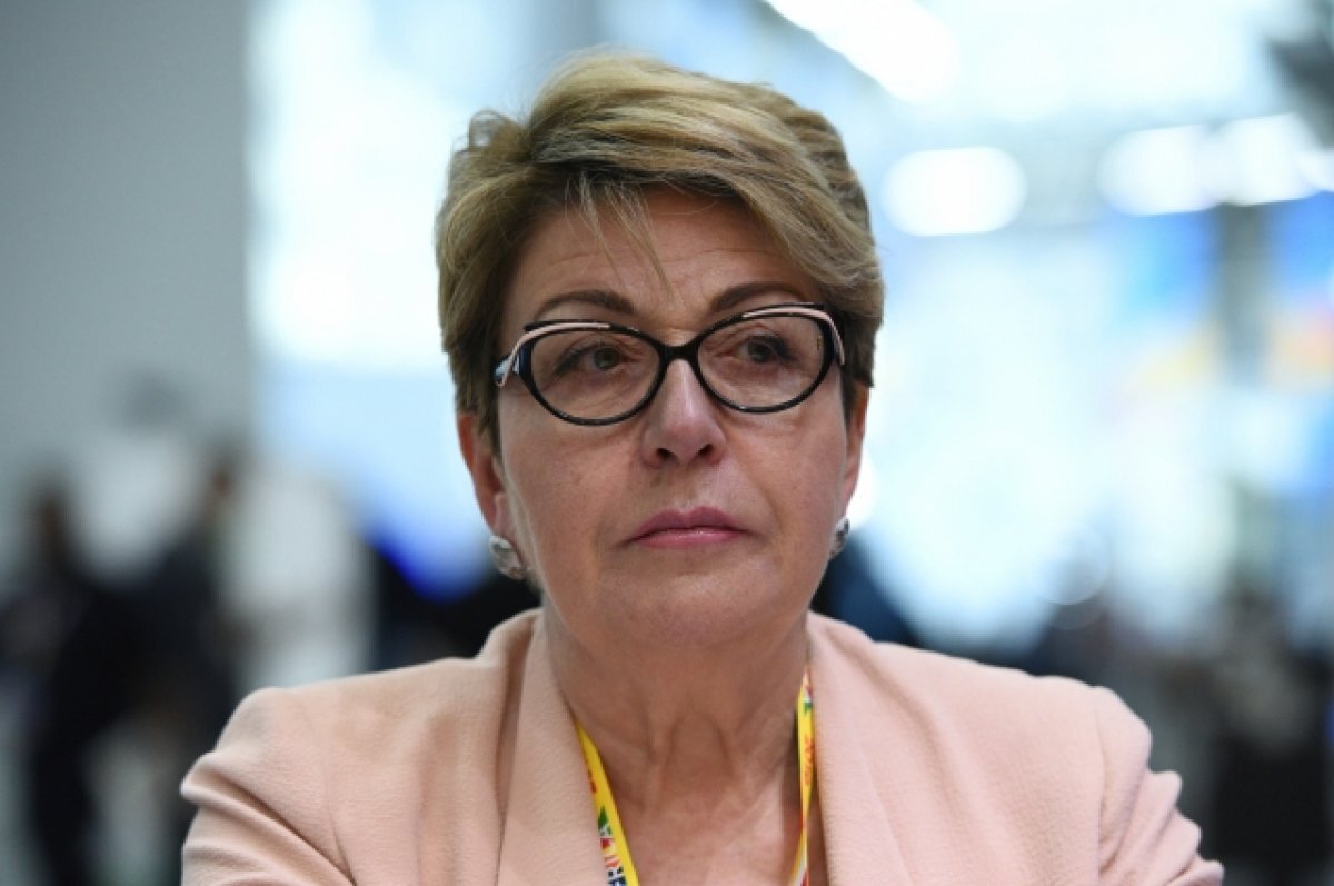    Посол РФ в Болгарии не пострадала после инцидента в соборе в Софии