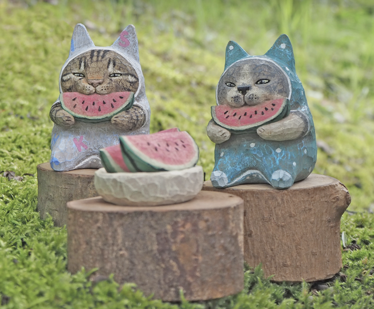 Любители и почитатели котиков, посвящаю этот пост вам :) Широ Мофусан (@shiro_mofusan) — японский художник, который создает милых и очаровательных кошек из дерева, уделяя особое внимание их мимике.-4