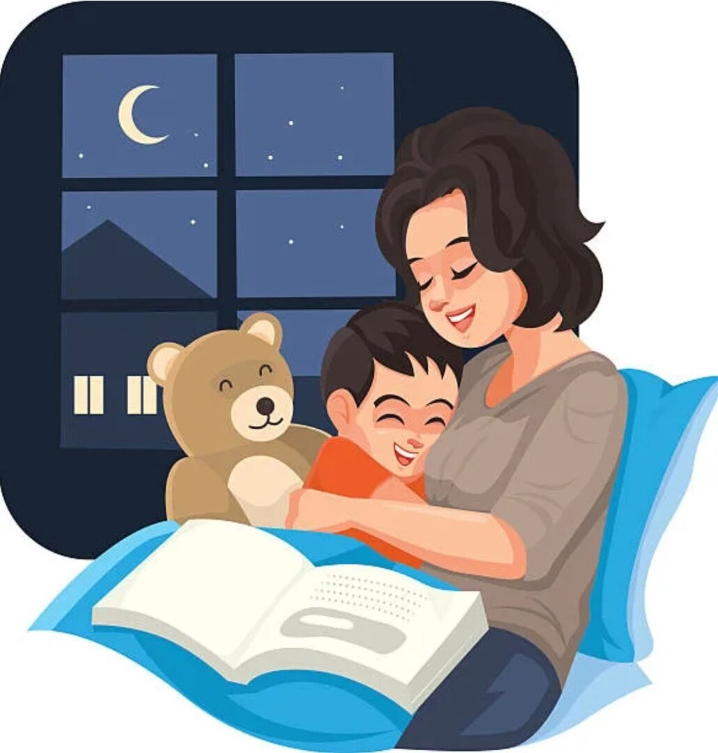 Мама с сыном читают книгу