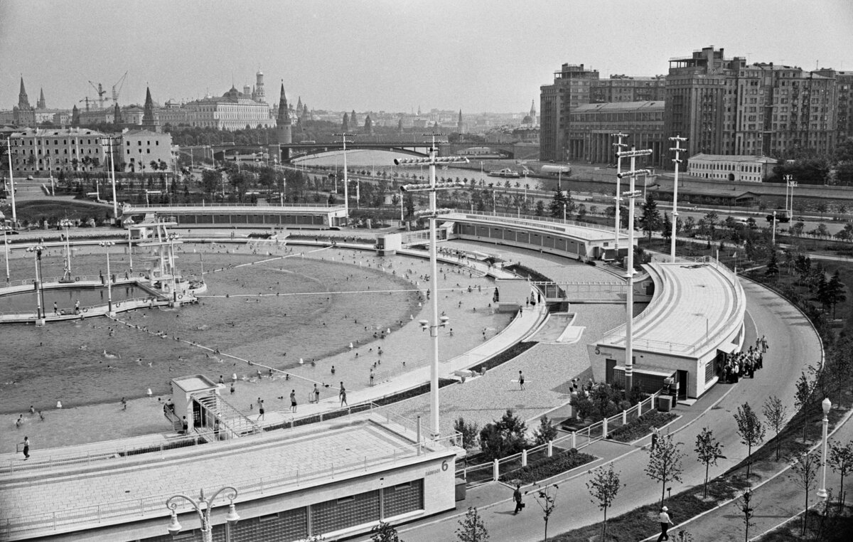 Прогулка по Москве 1960 года. Как выглядела столица в год, когда Хрущёв  стучал ботинком по столу в ООН? | Путешествия и всего по чуть-чуть | Дзен