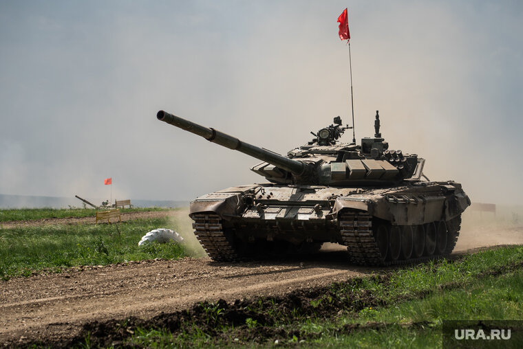    Не все страны имеют силы и средства, чтобы воевать с Россией