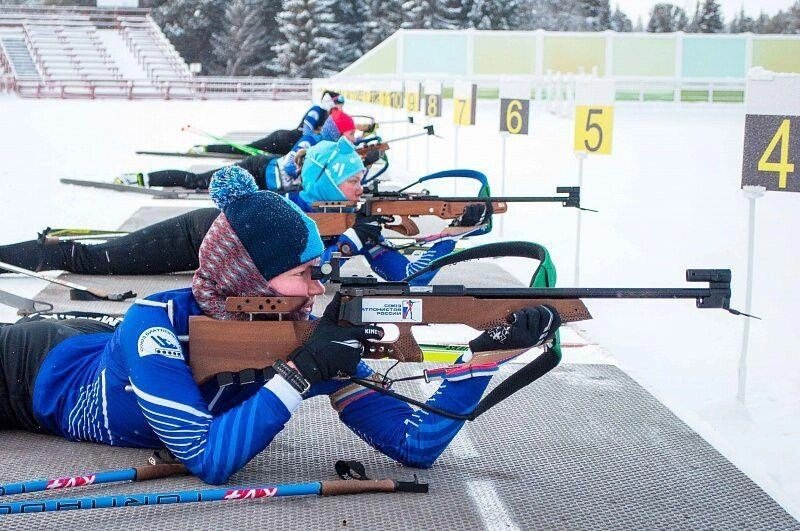    Спортсменка из Октябрьского района стала победителем всероссийских соревнований по биатлону