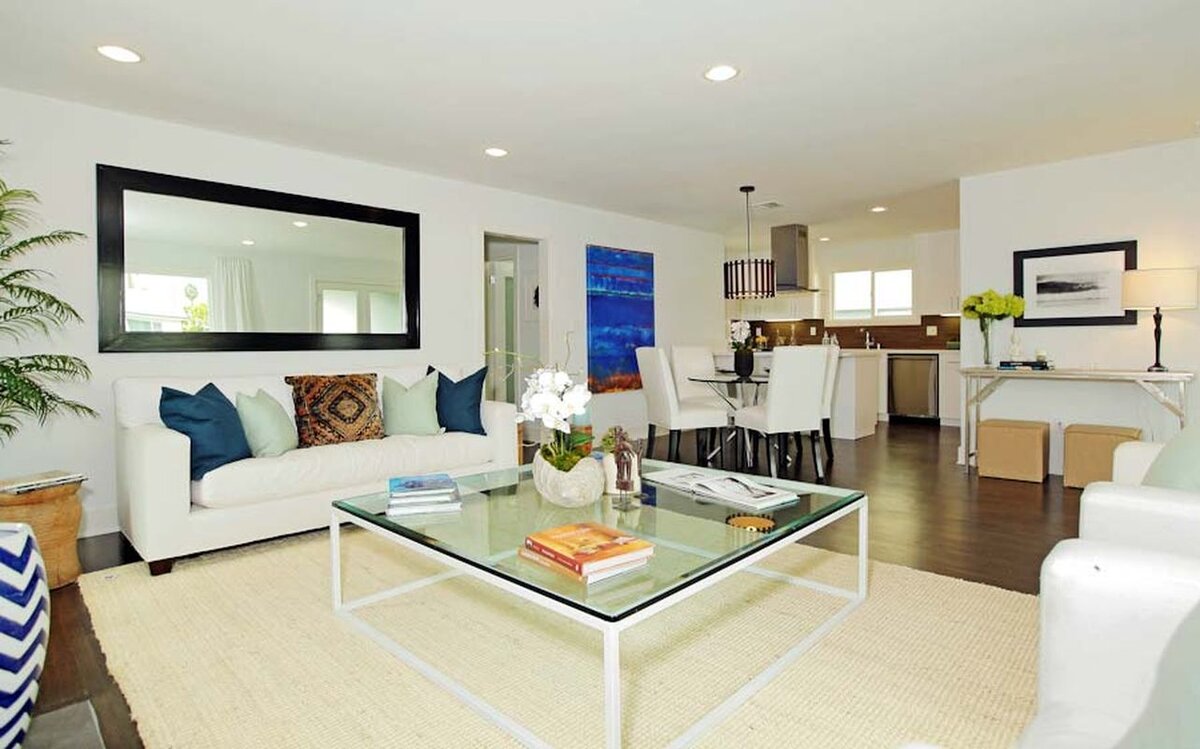 Основные приемы зонирования пространства. Фото 1.