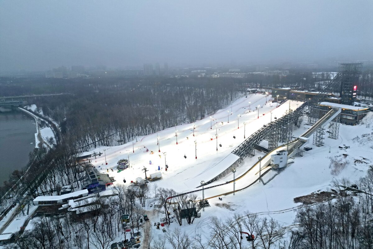 на склонах воробьевых гор