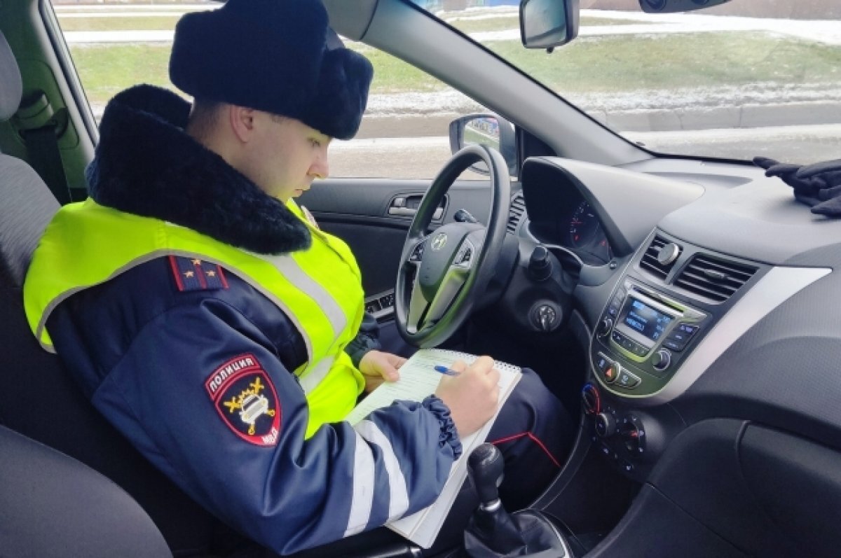    В Красноярске вычислили нарушителей, выбежавших на дорогу на Северном шоссе