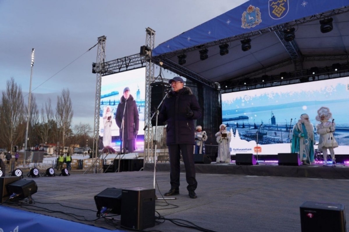    Новая набережная стала новогодним подарком для жителей Тольятти