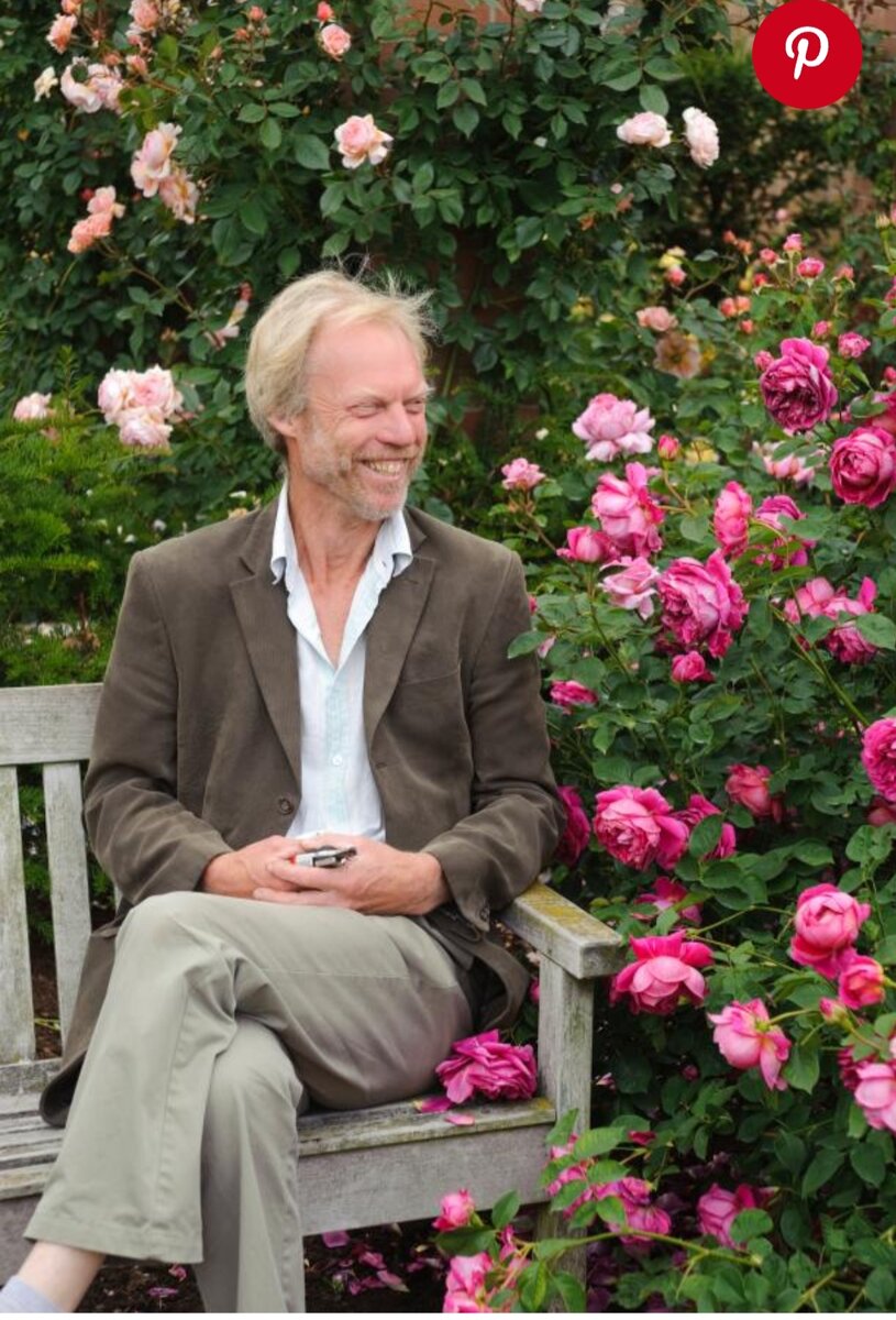 Заметили, в Англии садовники чаще всего мужчины.