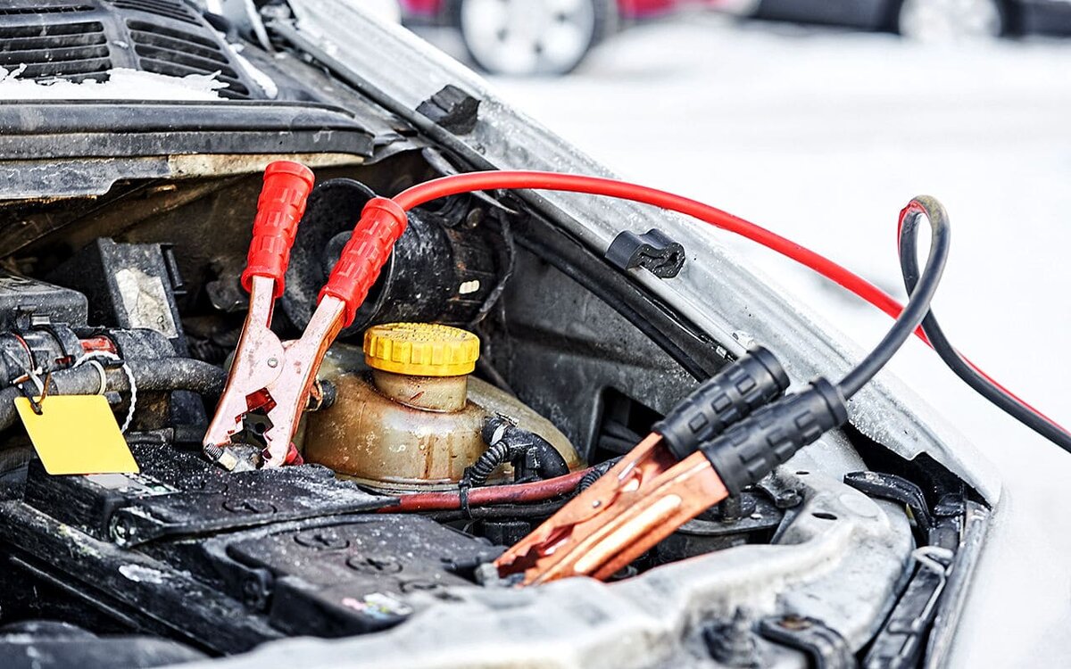 Почему не нужно включать фары