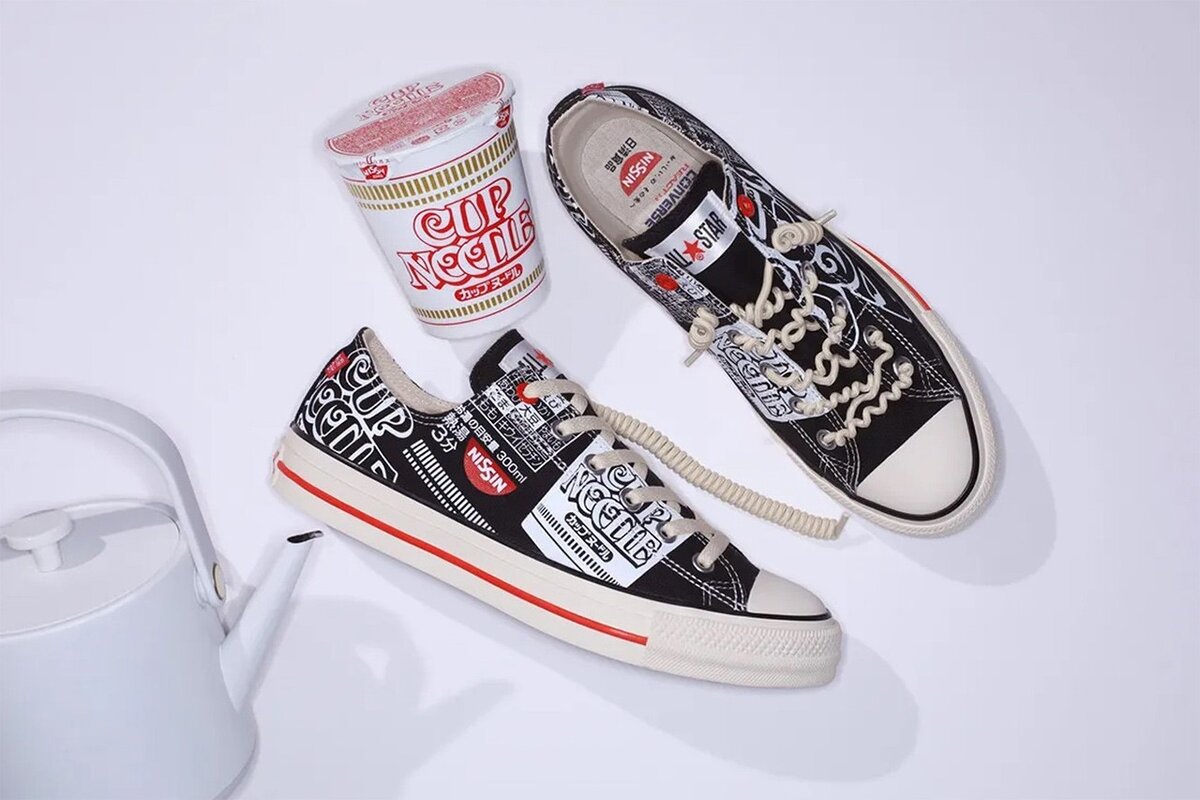    Converse выпустил кеды, вдохновленные лапшой Nissin Foods (фото 2)