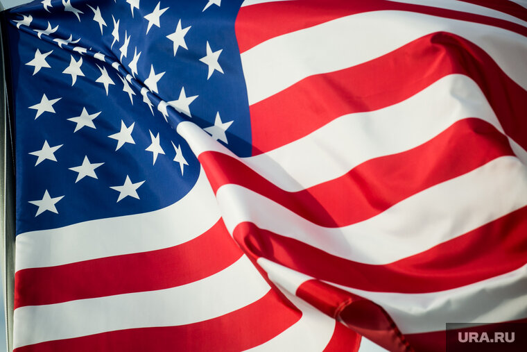    Помощь США ухудшает украинскую экономику, пишут журналисты издания