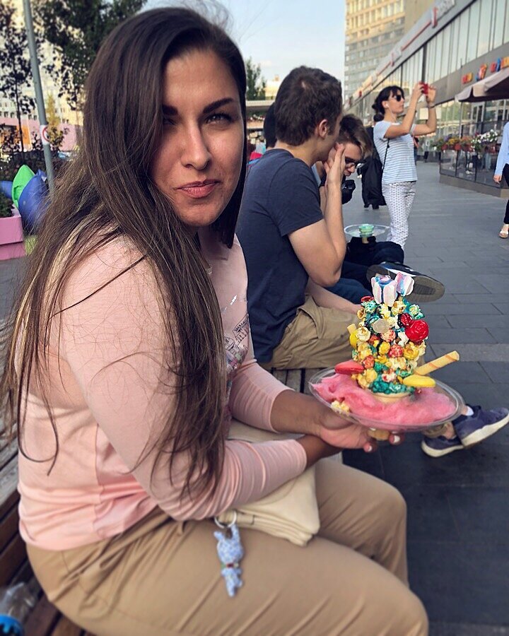 5 сентября 2018 года, спустя год после беременности. Мой вес тогда был 63 кг при росте 160 см. 