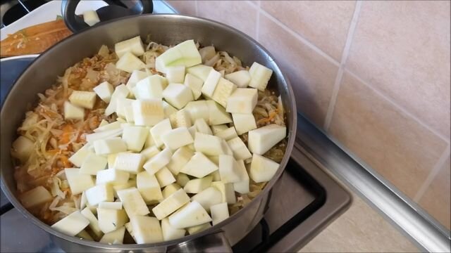 Овощное рагу с мясом и картошкой - 6 пошаговых фото в рецепте