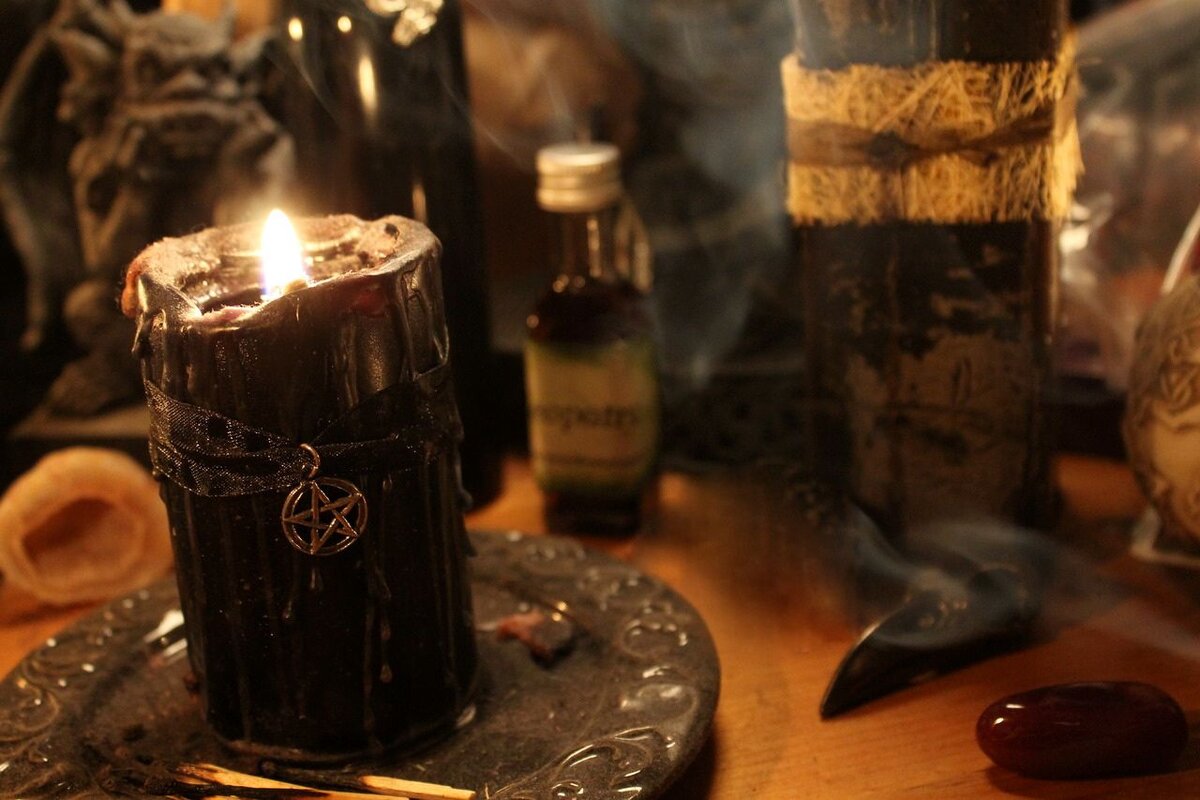 Техники черной магии. Магический обряд. Свеча черная. Магические свечи. Ритуалы со свечами.