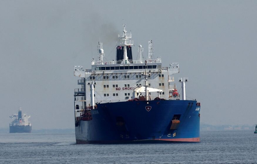    Россия увеличила поставки нефти по морю до рекорда с апреля 2022 года