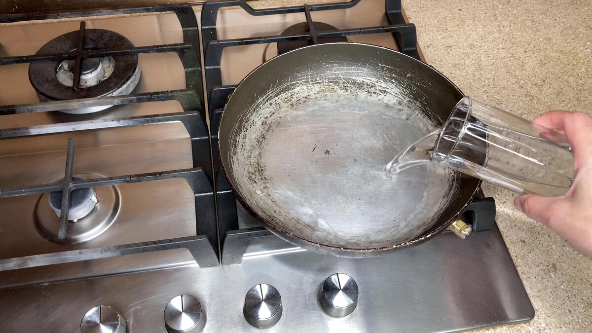 Правила чистки нагара для разных типов сковородок