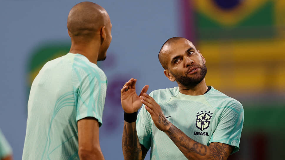 Фото: Lee Smith / Reuters📷Бразильский футболист Дани Алвес