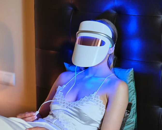 LED-маска Impulse Derma Pro