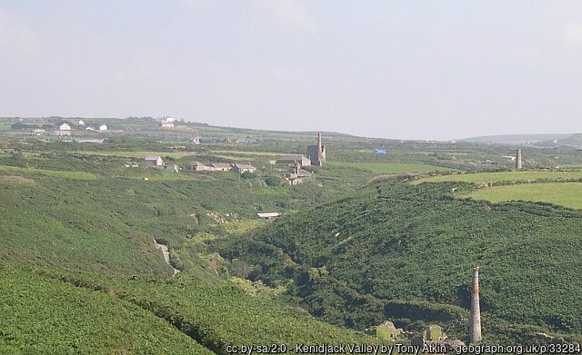 Долина Кениджек https://www.geograph.org.uk/photo/33284