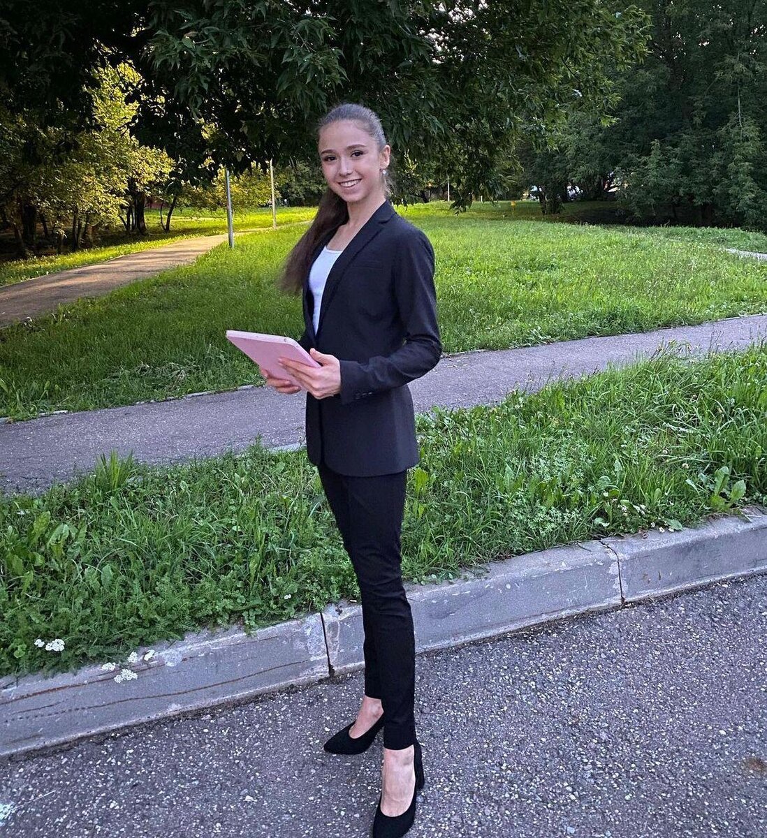    Камила Валиева