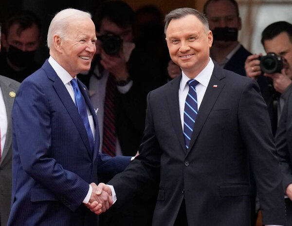 Президент США Джо Байден и президент Польши Анджей Дуда. Фото © ТАСС / AP / Czarek Sokolowski