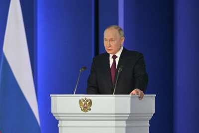    Президент РФ Владимир Путин выступает с ежегодным посланием Федеральному собранию ©Рамиль Ситдиков РИА Новости