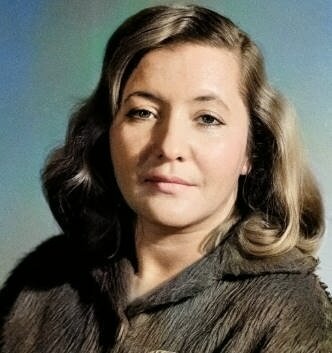 Поэтесса Юлия Друнина.Фото из свободного доступа доработанное автором. Яндекс картинки.