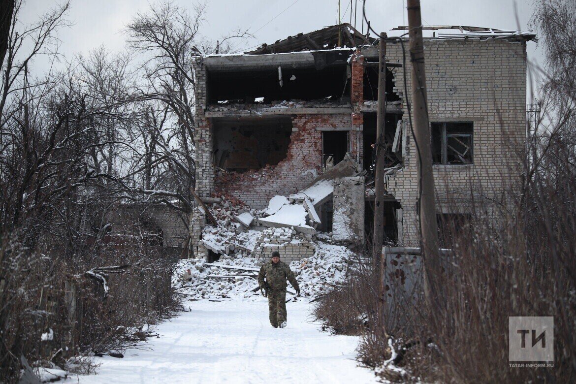 Прифронтовым городам очень и очень непросто. Они цепляются за жизнь, некоторые – из последних сил. Фото: © Михаил Захаров / «Татар-информ»