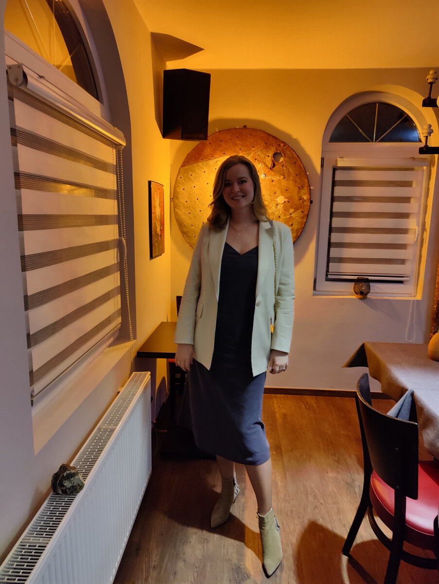 Ресторанчик 1880 - небольшой, уютный, вместительность всего 16 человек